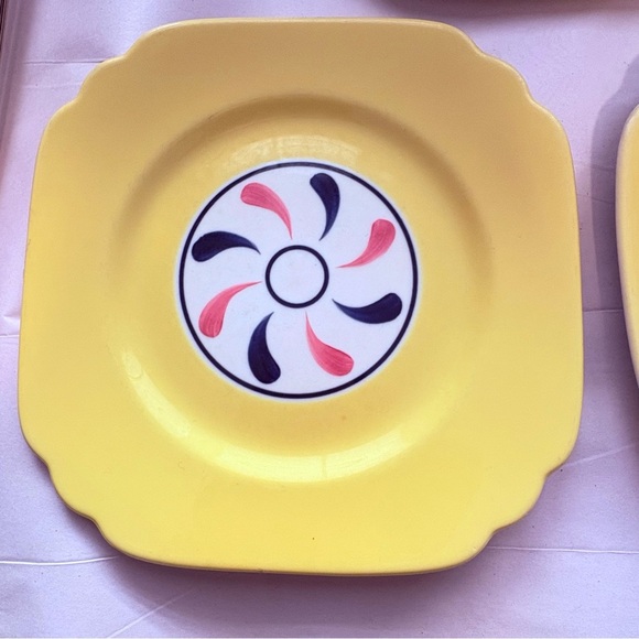 60’Vintage 10-FF Syracuse China 8” Salad Plates Set of 5 Yellow/White/Blue USA - Picture 2 of 14